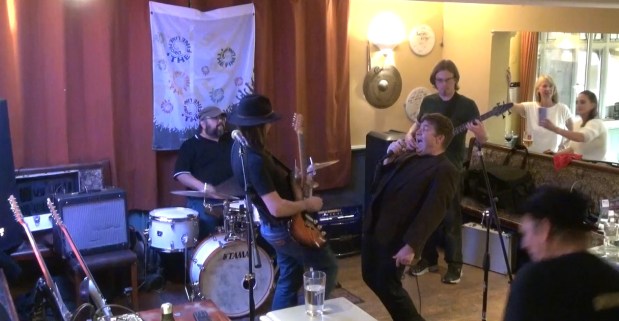 Live at The&nbsp;Grapes